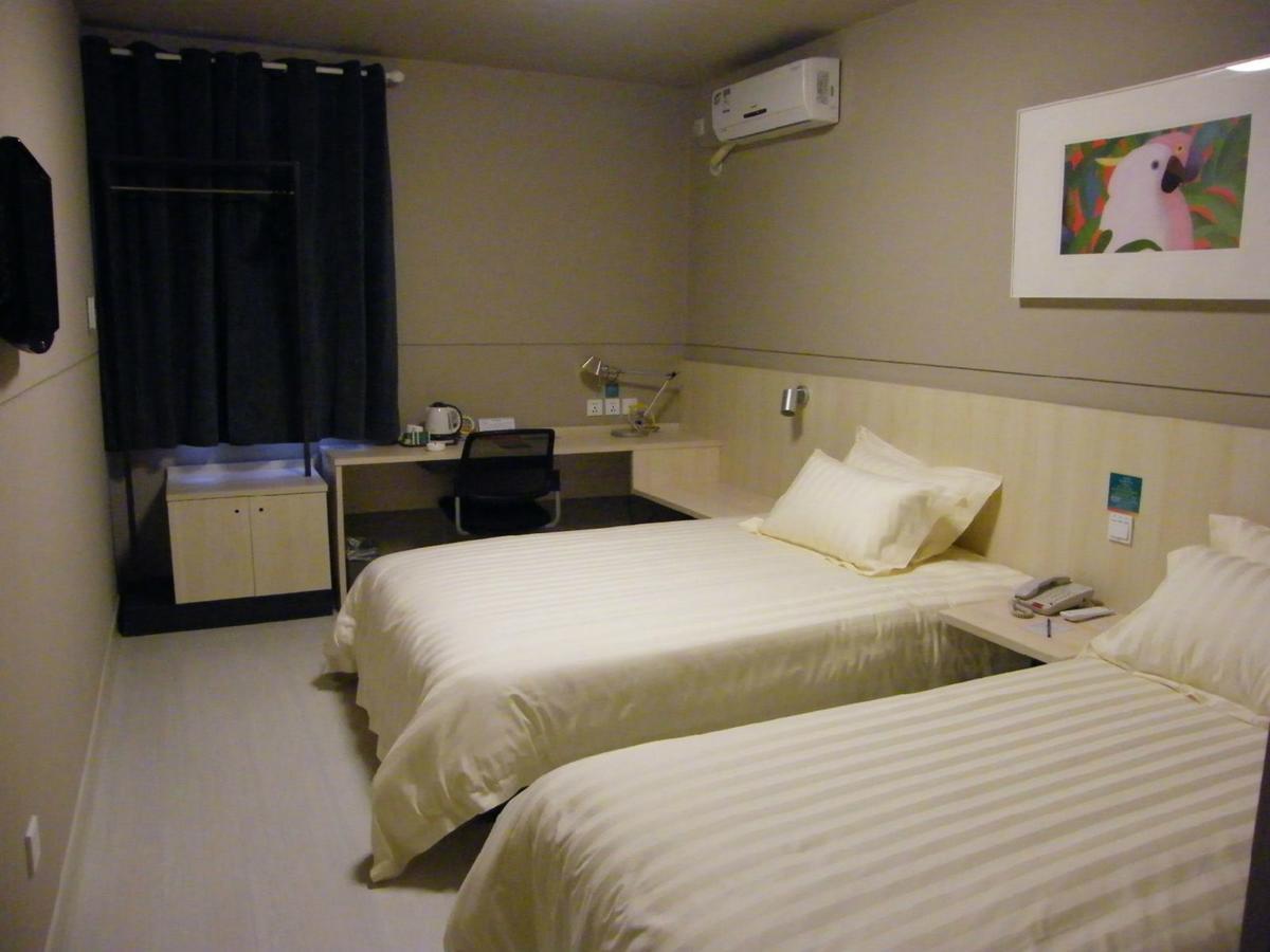 Jinjiang Inn Shenyang North Railway Station Huigong Square Екстериор снимка