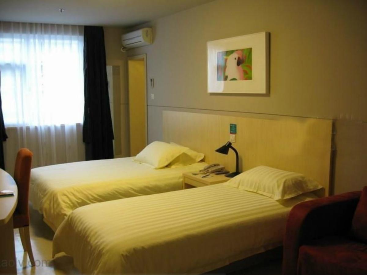 Jinjiang Inn Shenyang North Railway Station Huigong Square Екстериор снимка